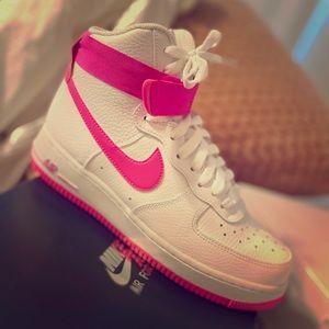 Nike Air Force 1 Mid